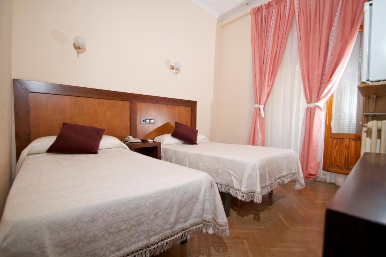 Hostal Greco Gran Via Madrid Eksteriør billede